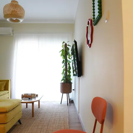 Bright Apartment Athens